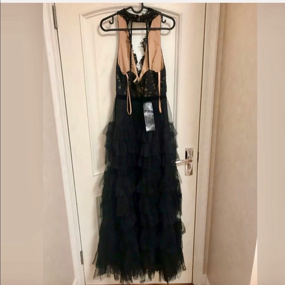 BCBG MAXAZRIA Ruffle Black Lace Tulle Evening Gown - Picture 6 of 8